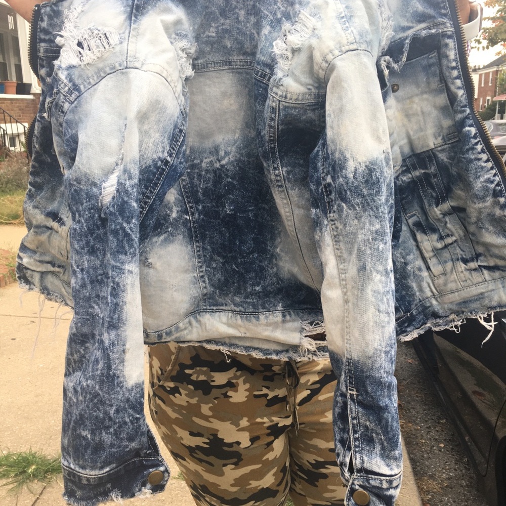 Jacket - Picture 2 of 3